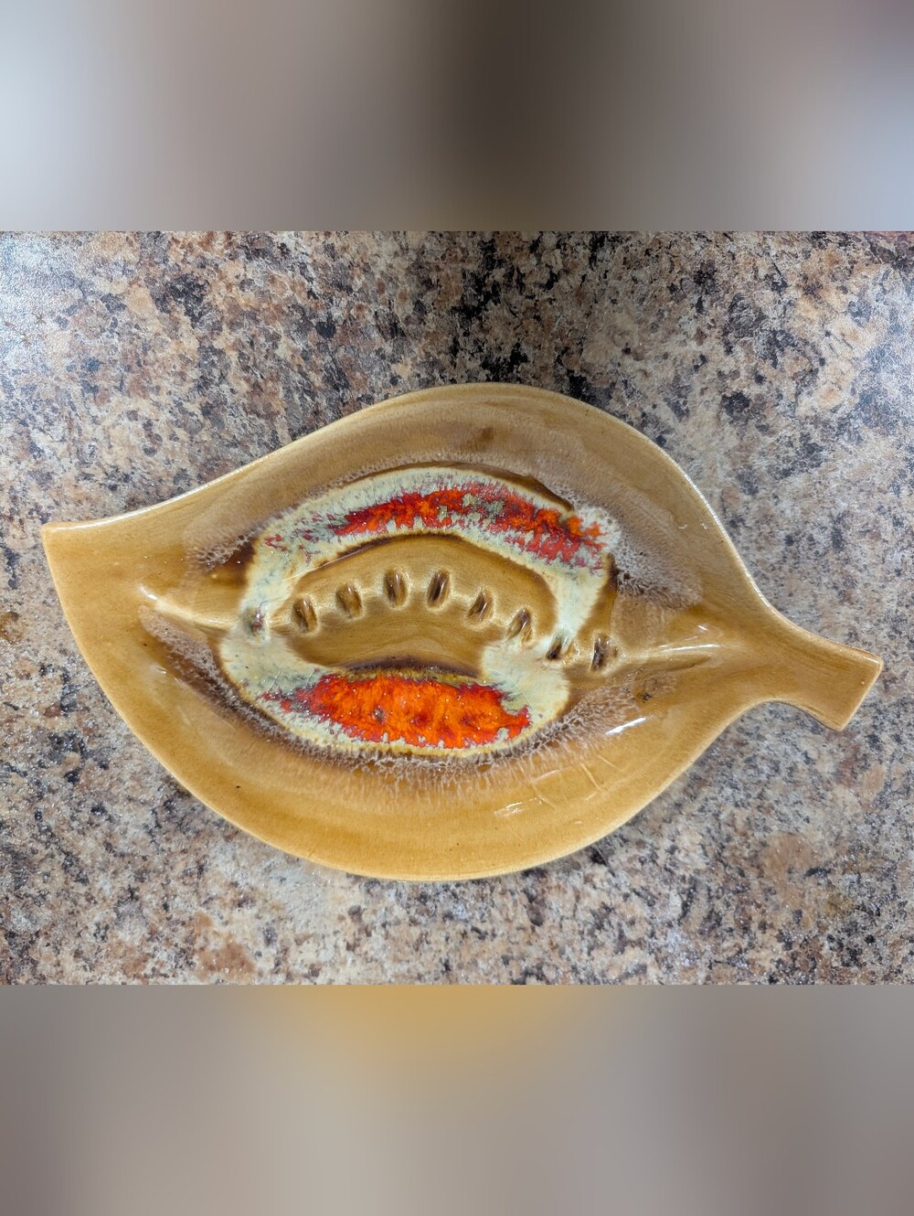 Vintage California Pottery Ceramic Leaf Aquarium Decoration Ashtray